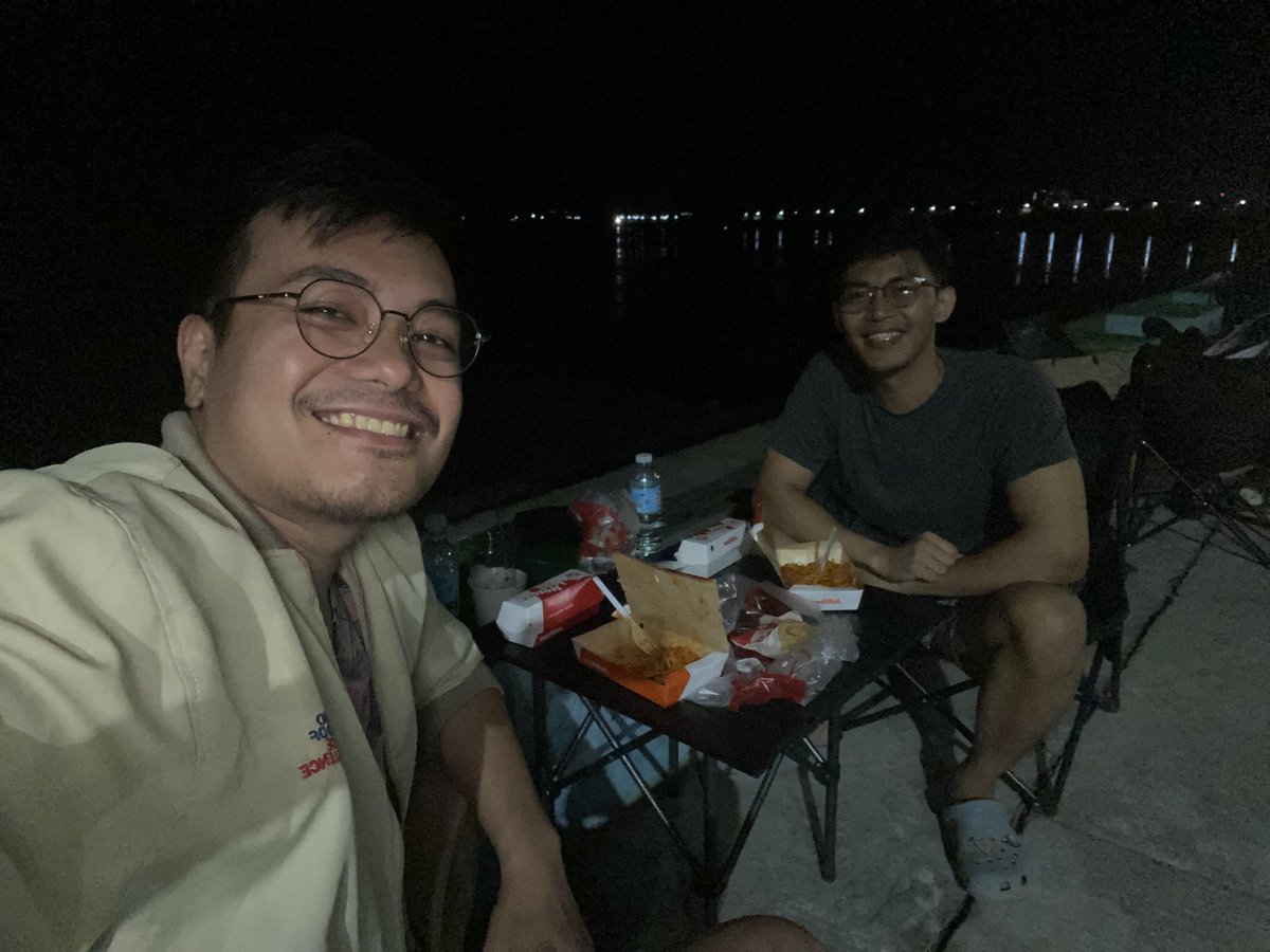 EroKups12's tweet photo. Happy Monthsary Asawa ko! 💙💙💙 @cianostic https://t.co/i8xJoc6Ans
