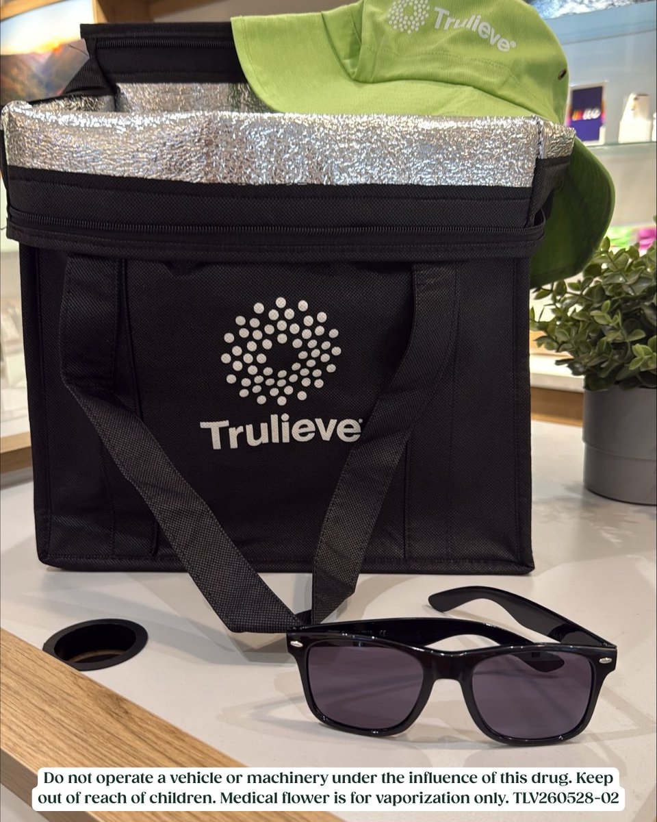 TrulieveWV's tweet photo. Summer has officially entered the chat ☀️💨 The WV Trulieve team is vibes up, and the rotation looking right. Let’s make it a season👉 https://t.co/r34c0dsELP