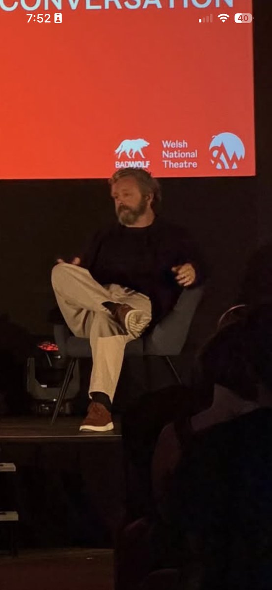 ichibtr's tweet photo. También aplica para sus pantalones nuevos JAJJAJAJAJA https://t.co/3Jz26OV8Sd
