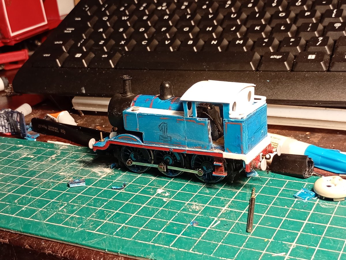 dud_spud's tweet photo. do u guys like thomas https://t.co/FEyGNwF1jo