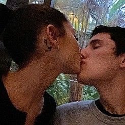 tcintedheart's tweet photo. anyway, back to caring about the most important person in my life🤍. 
@grimfandongo https://t.co/zr2QDRm3Ik