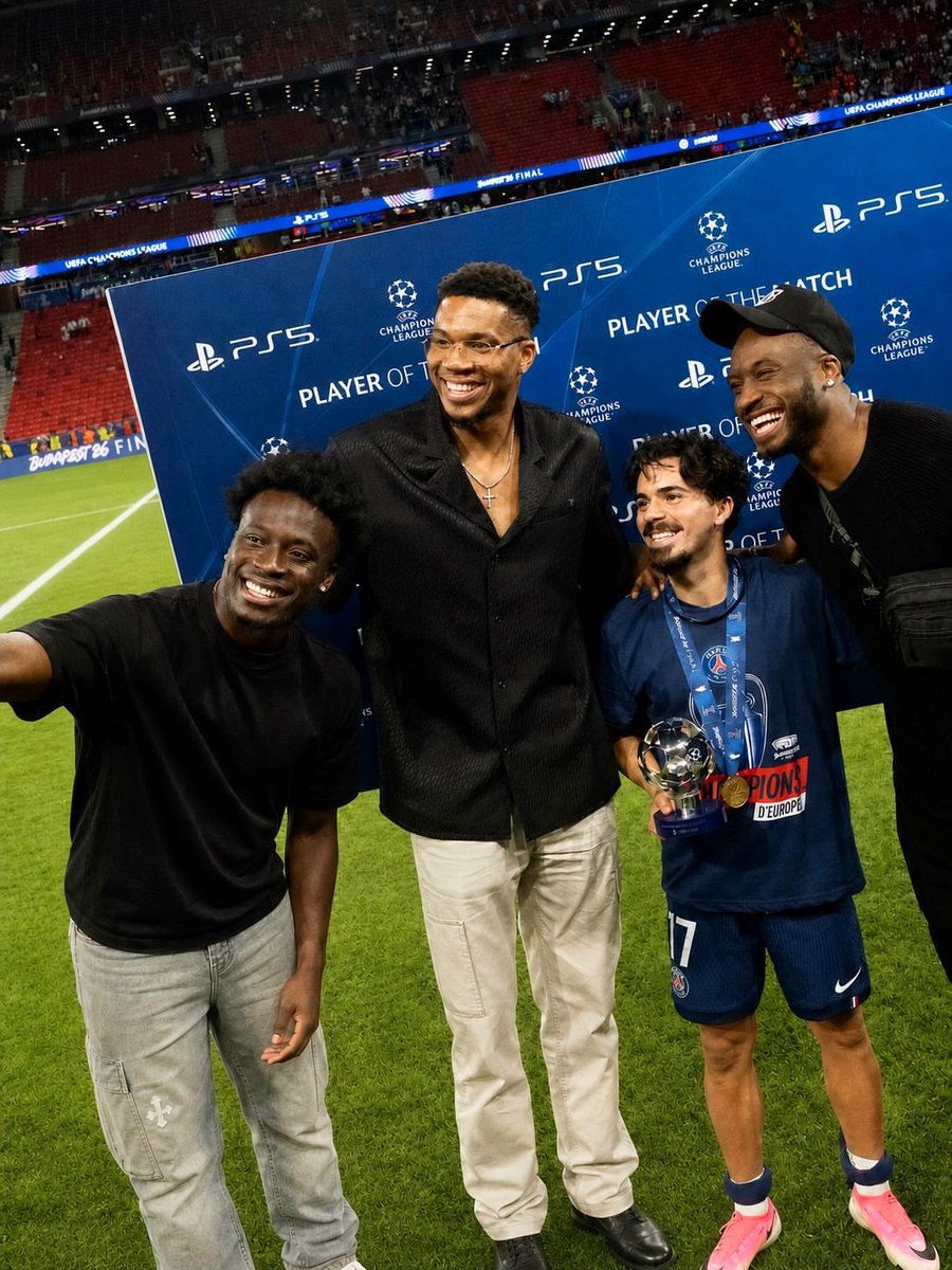 Giannis Antetokounmpo tweet media