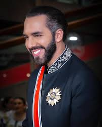 Yelena Bukele Oficial tweet media