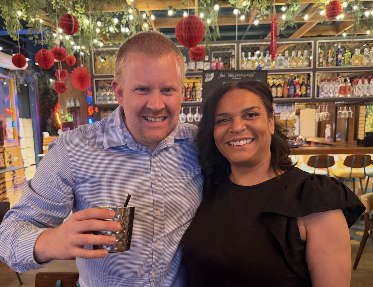 HarrisonDaxNash's tweet photo. Why settle for a #birthday #bottomlessbrunch...when you can do a birthday bottomless dinner! 🍹
I had the most amazing time celebrating my birthday 🎂 with the best friends in the world! 🌟
Here at @lasiguanas #Plymouth with fantastic tunes thanks to the legend @SoundsByJozzy https://t.co/EKMeTVyTKL