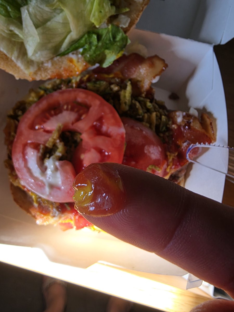 OwnerofPrincess's tweet photo. Stay away from the mandalorian meal @BurgerKing Waste of $20 i don't know where to start on how bad this is have it your way isn't a thing anymore When they don't listen to add mayo and mustard then add BBq sauce anyways and scrape it off The cheese ranch tots are dried out trash https://t.co/zxjaInbLOL