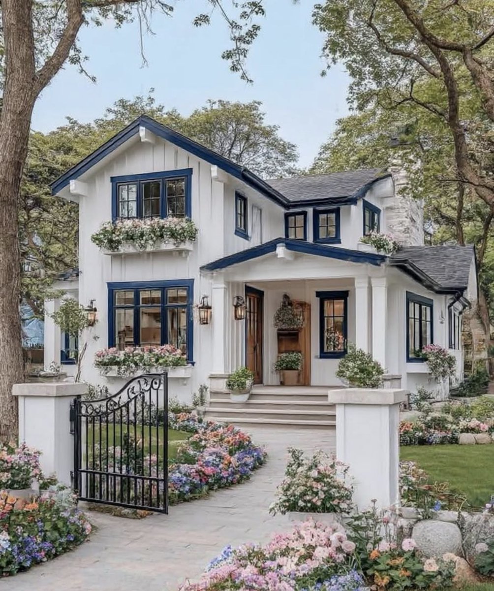 HOUSEPORN___'s tweet photo. Perfect house. https://t.co/rIno1I7ST0
