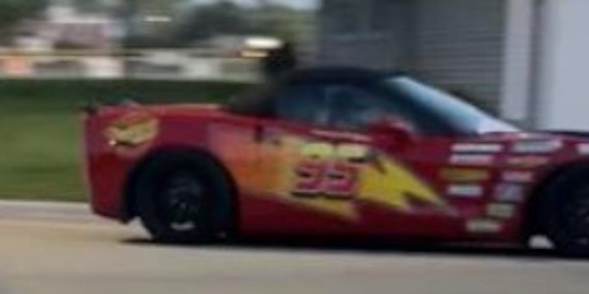 Road & Track tweet media
