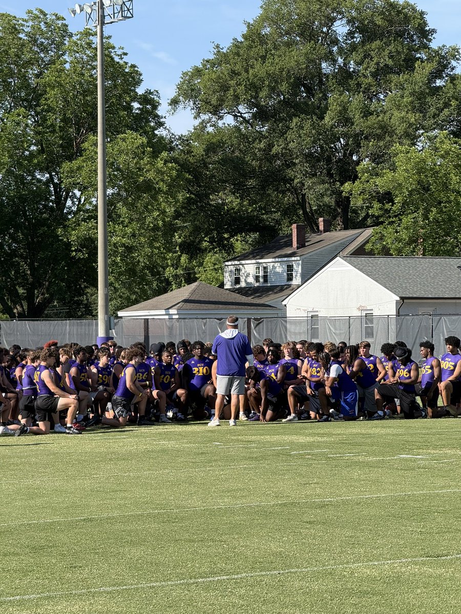 SamLane252's tweet photo. Was able to showcase my skills and compete at @ECUPiratesFB Mega Camp Today with a lot of great competition https://t.co/YYmFDCmoAh