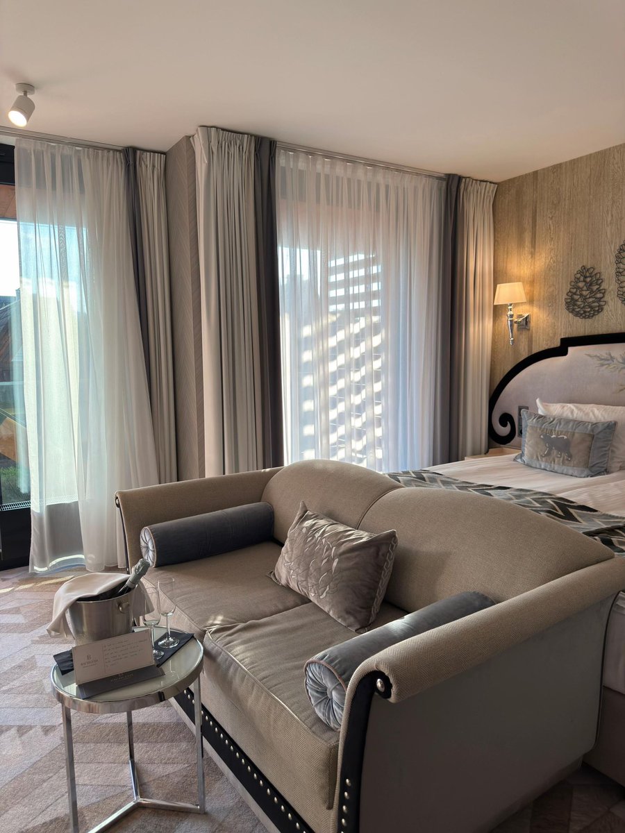 flysmart_sa's tweet photo. Bachleda Luxury Hotel Zakopane 🇵🇱
من الفنادق اللي تعطيك تجربة فاخرة فعلًا في زاكوباني، بطابع جبلي أنيق وموقع ممتاز قريب من أهم الأماكن ✨
📍 https://t.co/YrbDl9SsB0

⭐ Booking: 9.5/10

🏨 https://t.co/V8jWVTQDyB

#FlySmart #زاكوباني #بولندا https://t.co/gZBB7tDt0c