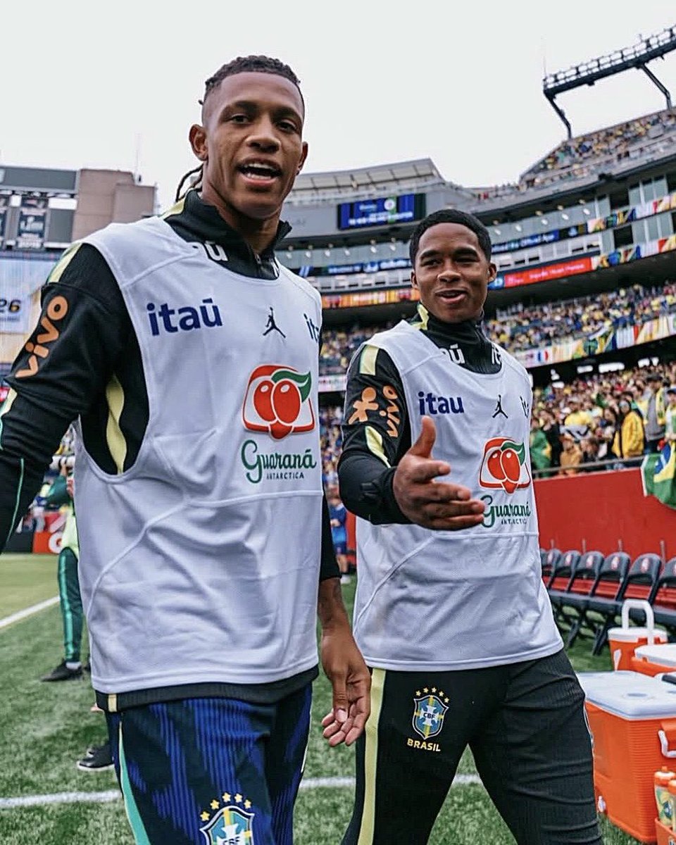 deprepalmeiras's tweet photo. Admita, você só liga pra seleção brasileira com eles em campo. https://t.co/3ZMriuyOiG
