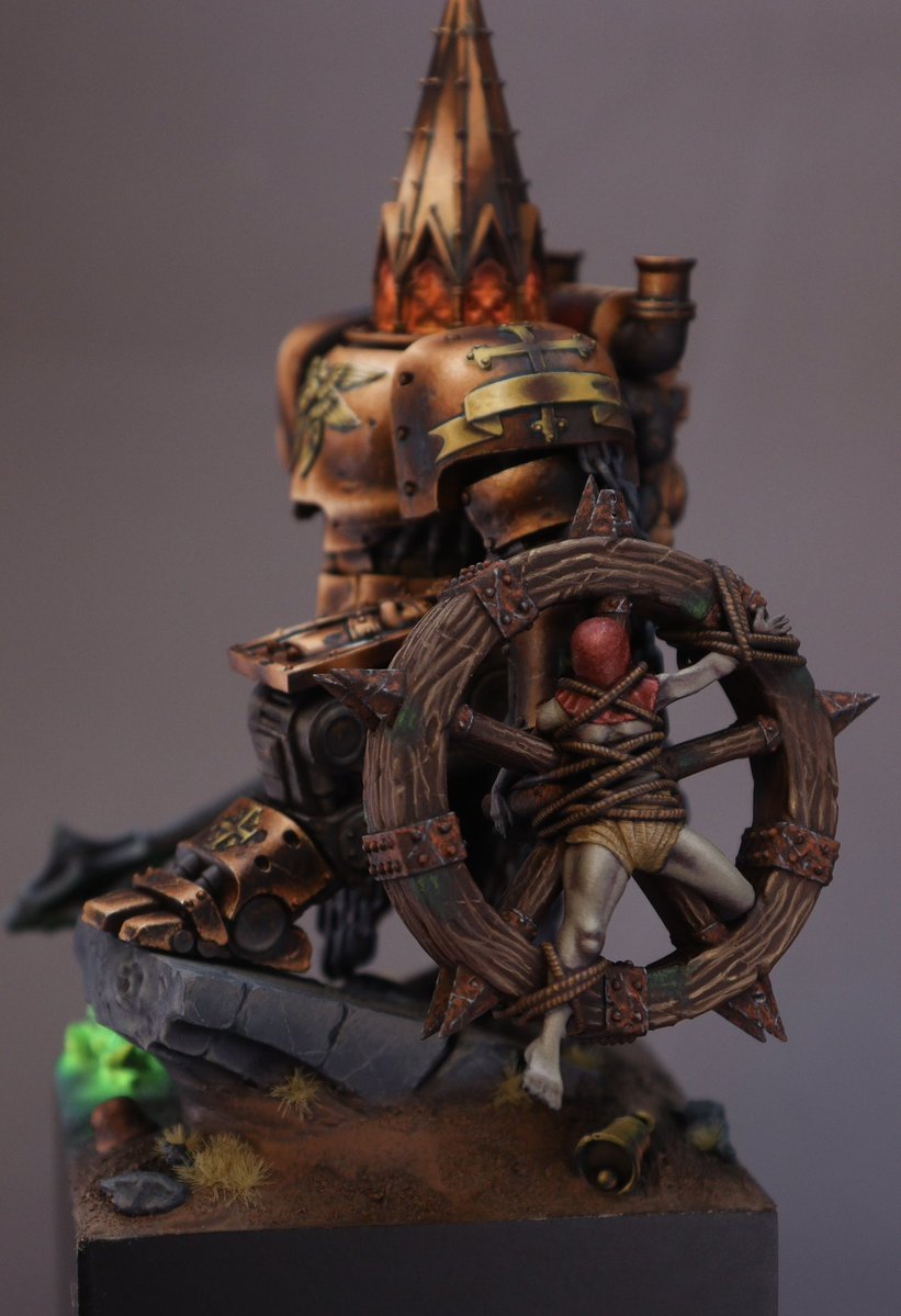 HoodGuard's tweet photo. Shrine Anchorite - Mecha May entry

This piece tested the hell out of me, especially only having a month to do it. But I really got to stretch my NMM and OSL skills as well as getting more comfortable playing with color and depth. Let me know what you think! https://t.co/mMVqldEom6