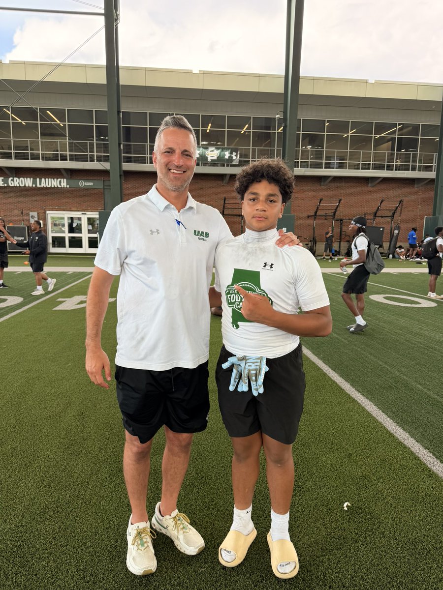 AngelTorre75407's tweet photo. Had a great time and performance at the @UAB_FB Mega camp
@CoachMcNamara9 @CoachKGarver @j_lloyd5 @CarsenKapilovic
@Alex_Mortensen_ @DbCoachJulian 
@Jacaricarterr @coacharnold06
@Prolific7v7 @TEwracademy @Yiraidale1 @toby_lux @PrepRedzoneNext @mawalker_MPCAD @CoachSmith75 https://t.co/CnxYBK6p5F