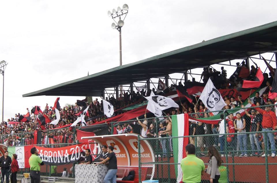 atlas_m_b_a's tweet photo. 🔴⚫ Lo que sería, si los nuevos dueños abrieran La Academia Aga, para algún banderazo o entrenamiento ✍🏼 https://t.co/hONVltwlOb