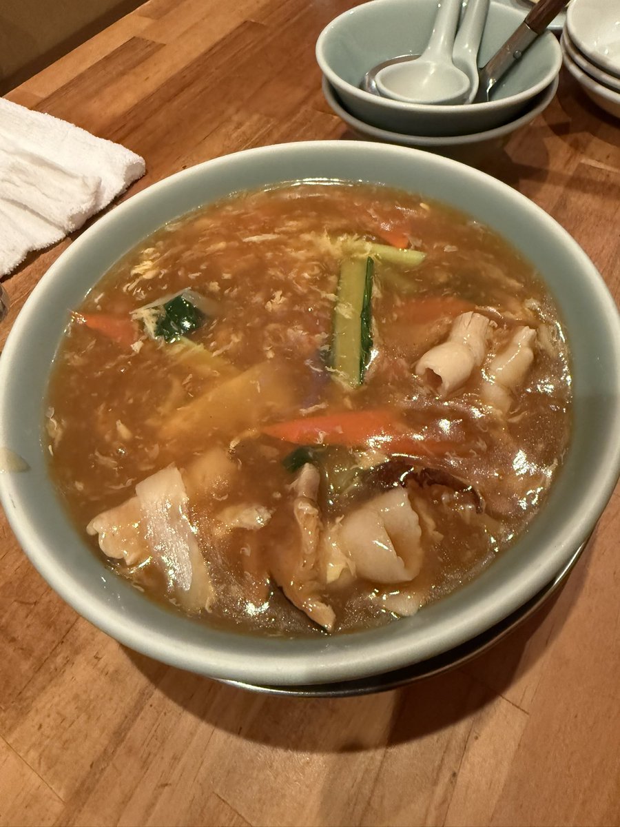 bulbul_pp's tweet photo. おはようございます☀
台風来そう🌀
土曜日夜中に食べ過ぎて体重大幅アップ😵💦
今週もよろしくお願いします😊

皆さん今日も1日ご安全に〜✋✨ https://t.co/AkmJh3YDE9