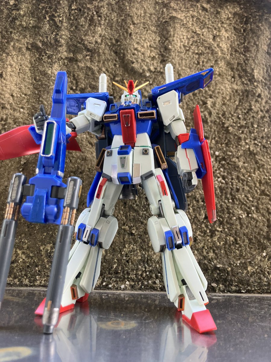 おはようございます♪ HGUC 1/144 MSZ-010 ZZGUNDAM ギブバース