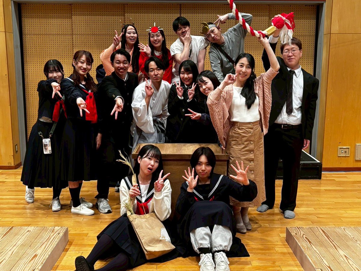 umi_to_yomimasu's tweet photo. 取り急ぎポストも何もできなかった🙇🏻‍♀️

#日本神だもの2026  2日間の公演を終え無事終演しました。
これだけ愛される作品に出演できたこと、そして香恋を演じることができたこと、この上ない幸福で満ちております。
ご来場のお客様、関係者の方々、本当にありがとうございました

葦原香恋役/凪海 https://t.co/b8EEJsnejA
