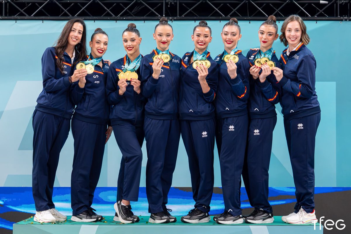 ClubRitmo1's tweet photo. 🥇🥇🥇 TRICAMPEONAS DE EUROPA 🇪🇸por 2ºaño
Andrea Corral y Andrea Fernández 🎉🥂🙌🏻♥️
Para el Club Ritmo es un orgullo inmenso ver cómo dos gimnastas formadas en nuestra cantera siguen escribiendo páginas históricas para la gimnasia española, leonesa y para toda la familia Ritmo. https://t.co/W6KDCyNtTa