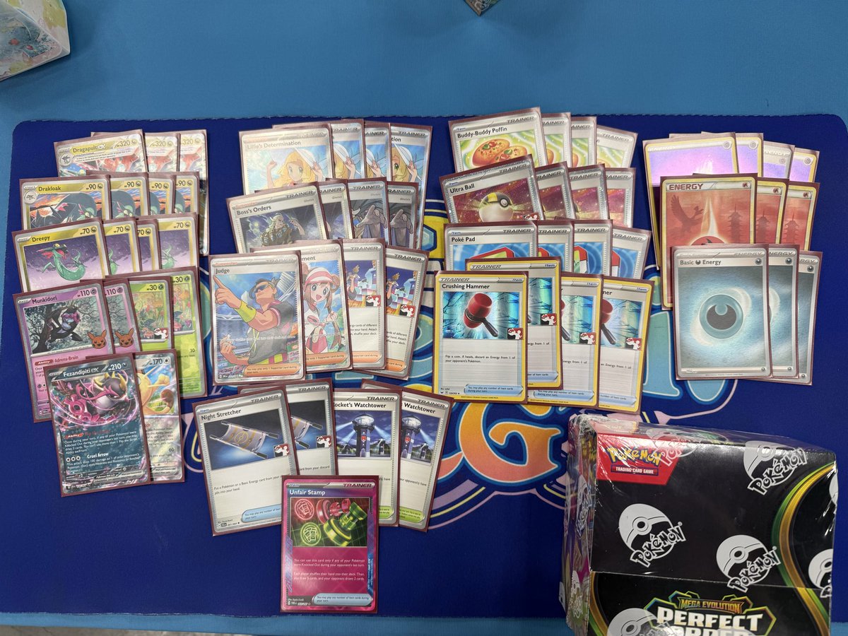 Taxi__cabbage's tweet photo. Indianapolis Regionals: 10-2-1 (17th)

Proud of my run this weekend, always looking to do better but I played well throughout the event. It’s great to be back 😎 time to do even better at NAIC

Shoutout as always to @PerfectFitTCG @LostZoneKitchen @DragonShield_ https://t.co/trn5lqUqrb
