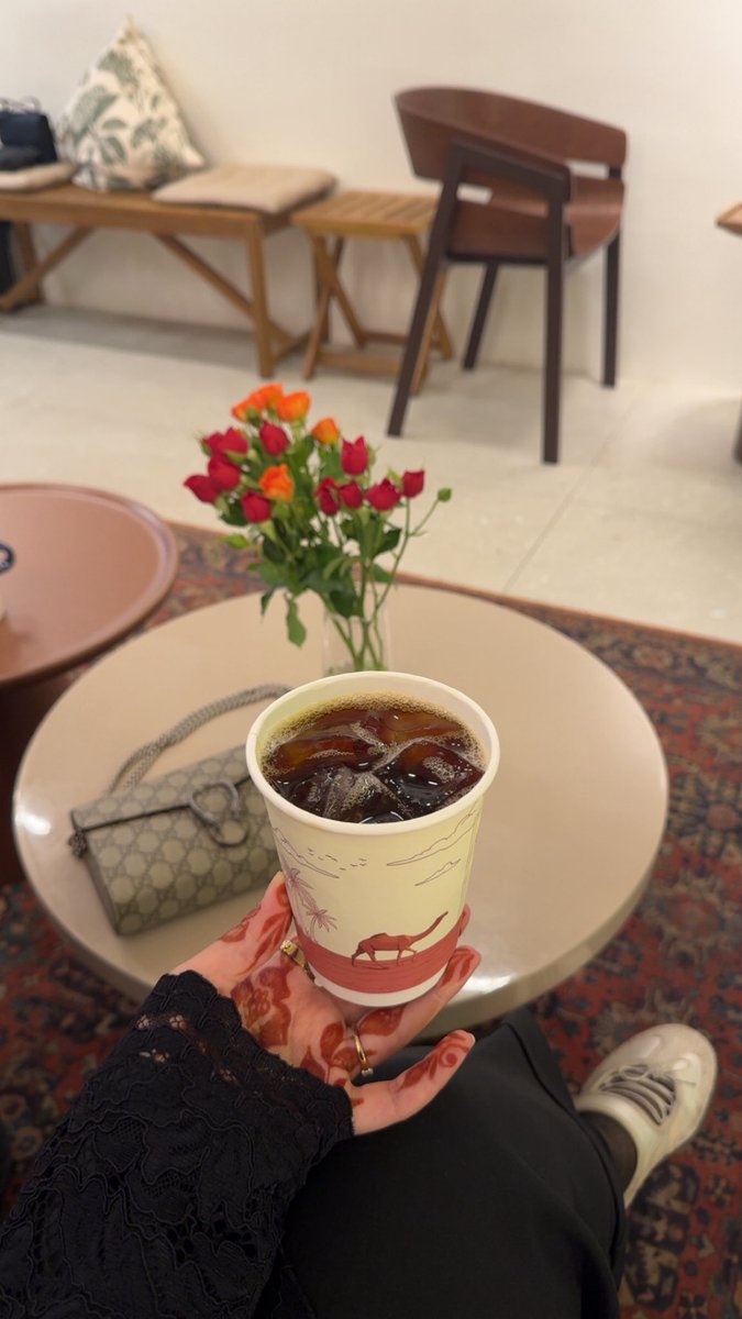 pl2u_'s tweet photo. يا أغلى من سكن
بين الهدب والعين
            🤍 https://t.co/D89Wb2e1Y7