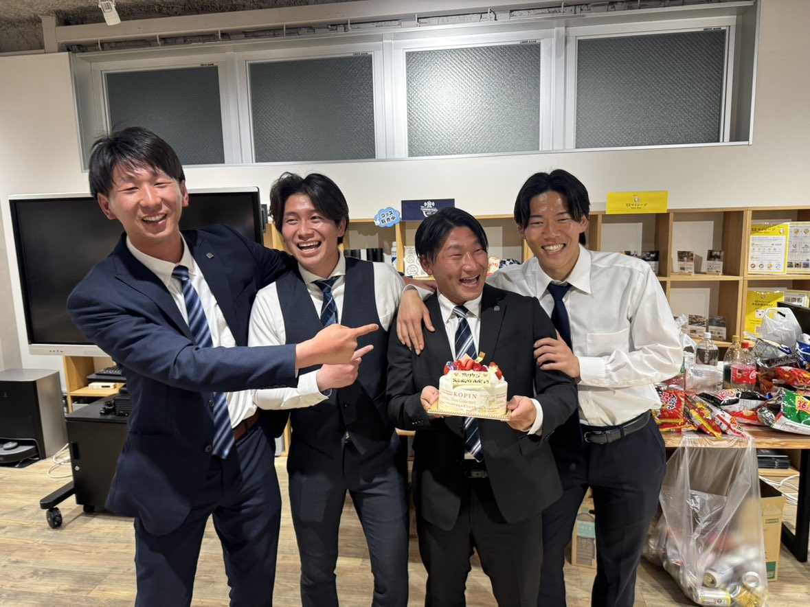 es_recruit's tweet photo. おはようございます🌱
今日の #川越 は☀️

昨日はCKF.Cが見事な逆転勝利🏅✨
横須賀選手が決めてくれました！！！

みんなの活躍が社内の刺激に繋がっています❤️‍🔥

まだまだ諦めずに勝利を積み重ねていきましょう💪応援頑張ります！

#COEDOKAWAGOEFC #企業公式相互フォロー https://t.co/mIjXKWWTZA