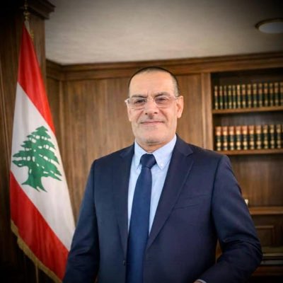 hamzof2010's tweet photo. وعلّقتُ أمالي بحبل قُدرتك وأيقنتُ أنك نعم الوكيل لأمري فـ برحمتك َبشّرني يالله..♥ https://t.co/kDFIBizThS