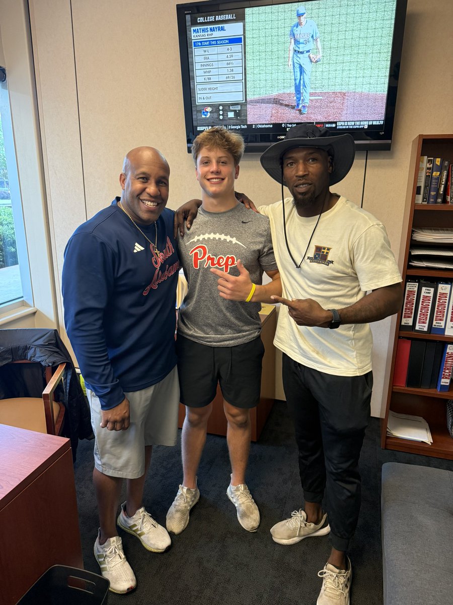 gaines_reeves21's tweet photo. After a great day at camp. I am very blessed to receive the opportunity to play at South Alabama. 
@CoachApplewhite @washjwash @CoachBingham7 @TurnerReev11277 https://t.co/6fG3zG79CZ