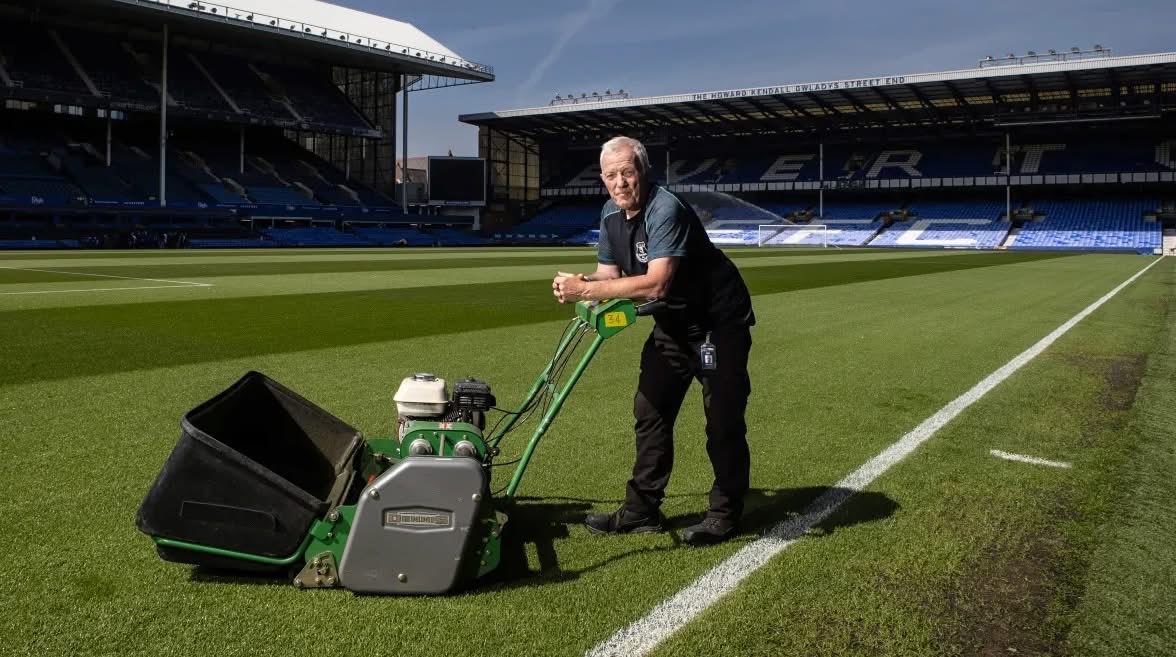 DennisMowers tweet picture