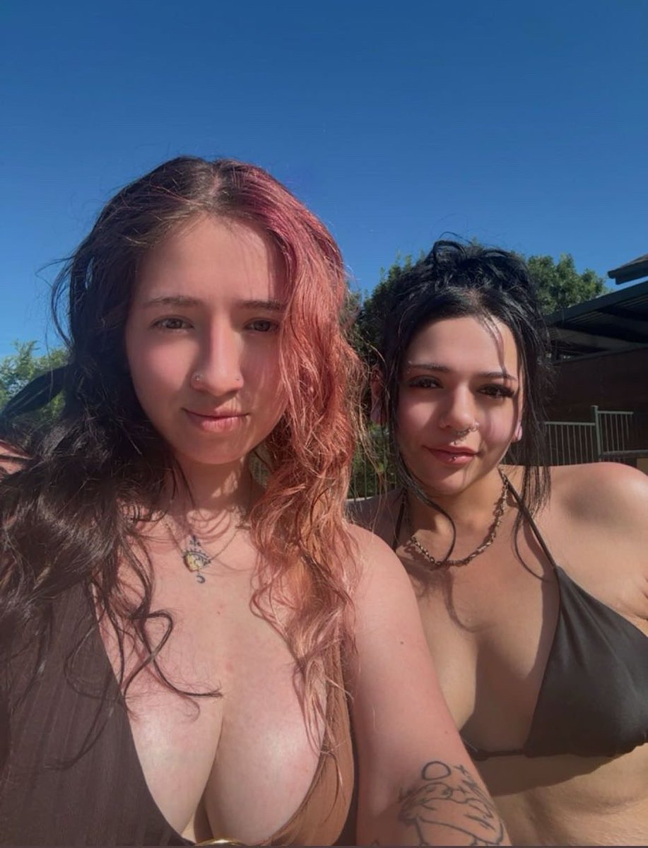 whereisauras's tweet photo. with @LunaLovees69 💗 https://t.co/TNhrwr8j6f
