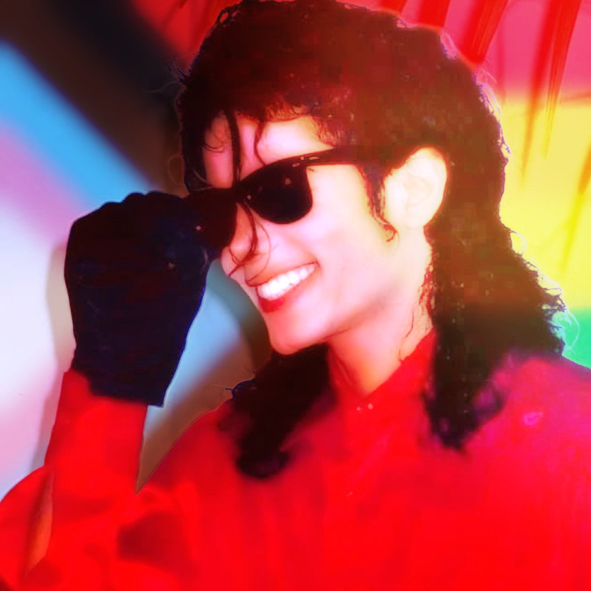 MoonwalkinMJ's tweet photo. Happy Pride Month, everybody..!

Don't you ever let nobody make you feel ashamed of who you are!

You are *all* beautiful, and you should love yourself and others with all your heart ❤️🧡💛💚🩵💙💜 https://t.co/OPhKsN8hOG