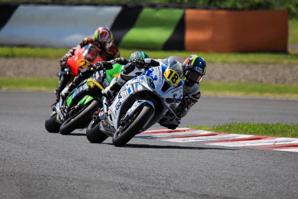 kapijiro_1910's tweet photo. 2026MFJ全日本ロードレース選手権Rd.3
SUPER BIKE RACE in KYUSHU
#18 中村竜也(@tn_dragon19)選手
#全日本ロードレース #JSB1000 
#オートポリス https://t.co/uTGonCypP3