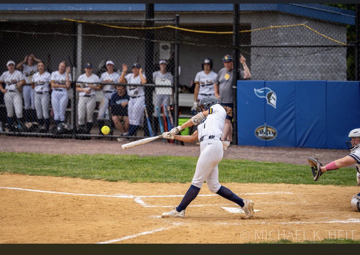 paytoncroce8's tweet photo. Happy to help my team this past weekend win the section 9 AAA title with 2 doubles! Now off to regionals🔜
@EStateHuskies @CoachPenny_OLY @Scott_Murphy10 @Johnknopf10 @CoachJoeHuskies @MorganRoyer @MonmouthSB https://t.co/vVXapRVwva
