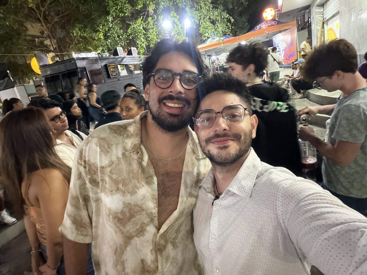 HenryJose_'s tweet photo. CaminArte #BelloMonte 🚶🏻‍♂️‍➡️🎨 https://t.co/ER0vMPqP4N