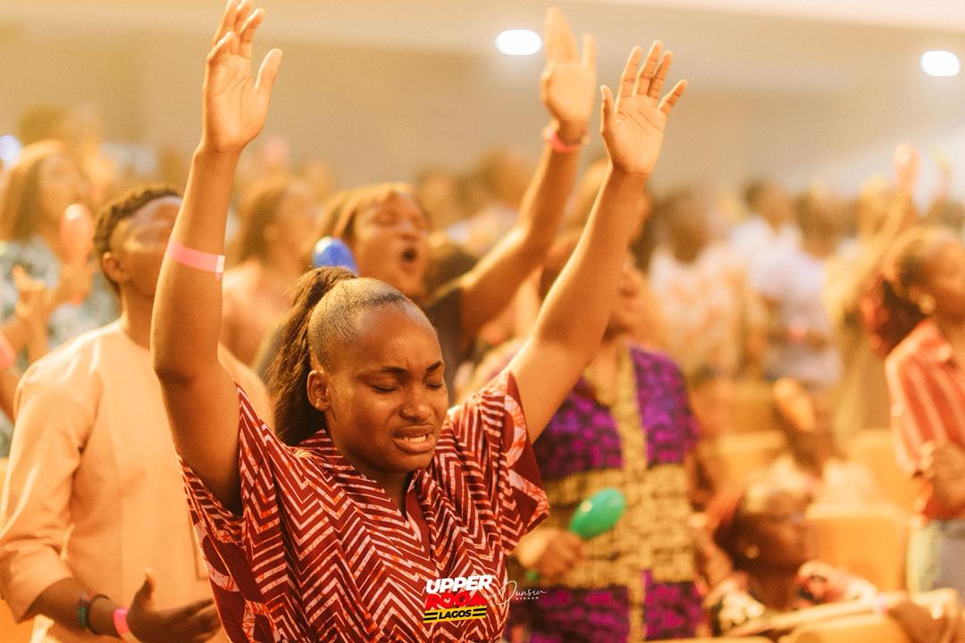 outpouring_live's tweet photo. #UpperRoomLagos #DunsinOyekan #GenerationIntimacy #NewWineTheAlbum #UpperRoom https://t.co/S0GItqPeDj