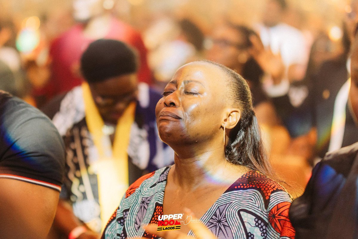 outpouring_live's tweet photo. #UpperRoomLagos #DunsinOyekan #GenerationIntimacy #NewWineTheAlbum #UpperRoom https://t.co/ff5JgnJ6Qt