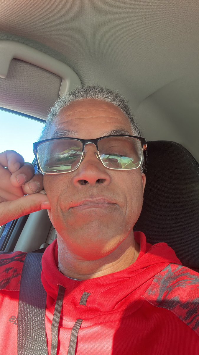 Gary Saunders tweet media
