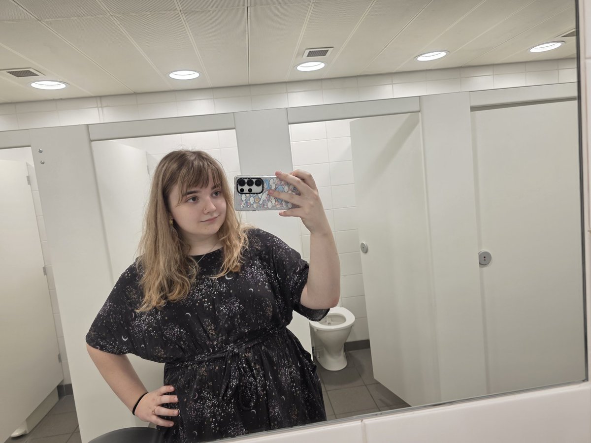 olibee_'s tweet photo. had an absolute blast at the dropout improv tour in glasgow tonight xxx https://t.co/gyldCwIIsb