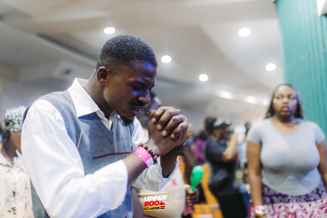 outpouring_live's tweet photo. The Lord heard us today. He granted our plea from mercy. He has delivered us from all our troubles. 🤲🏻🤲🏻

#UpperRoomLagos #DunsinOyekan #GenerationIntimacy #NewWineTheAlbum #UpperRoom https://t.co/KG571MUBrB