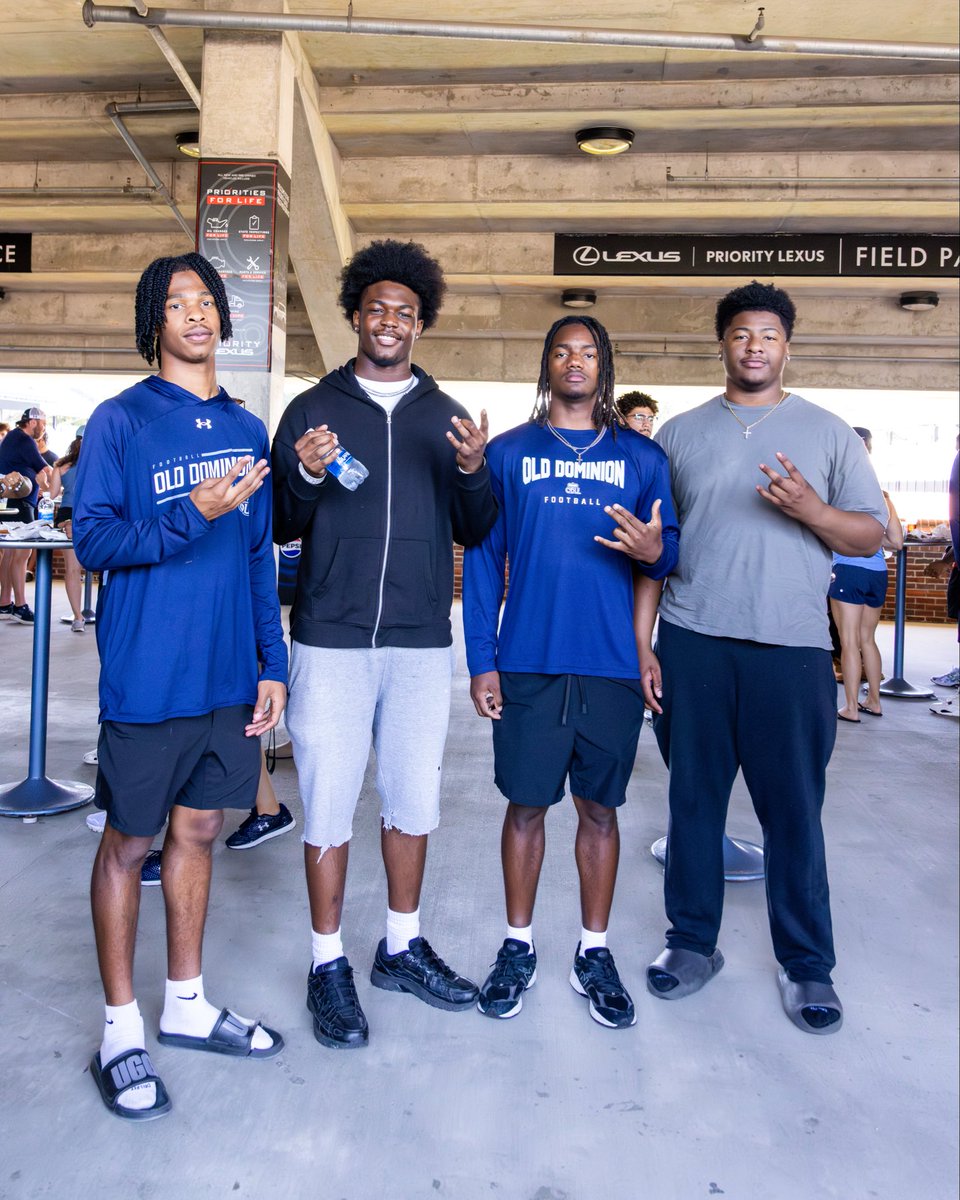 ODUFootball's tweet photo. back at last 😎

#ReignOn | #ALLIN https://t.co/5JYTgcZ5ls