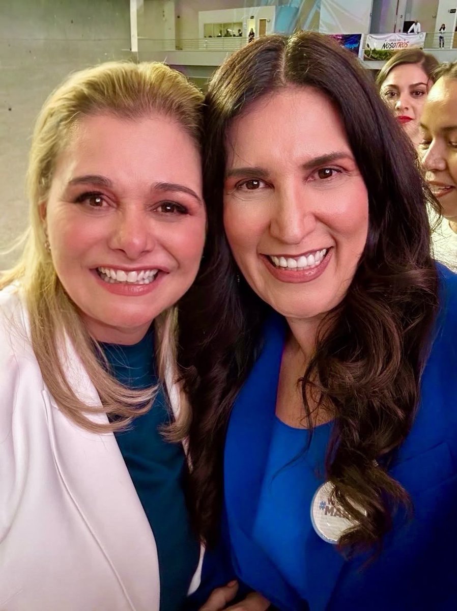 kenialopezr's tweet photo. Gracias @MaruCampos_G por ser tan valiente 💫

¿Quien más #YoConMaru?

Los leo https://t.co/ok5oF8born