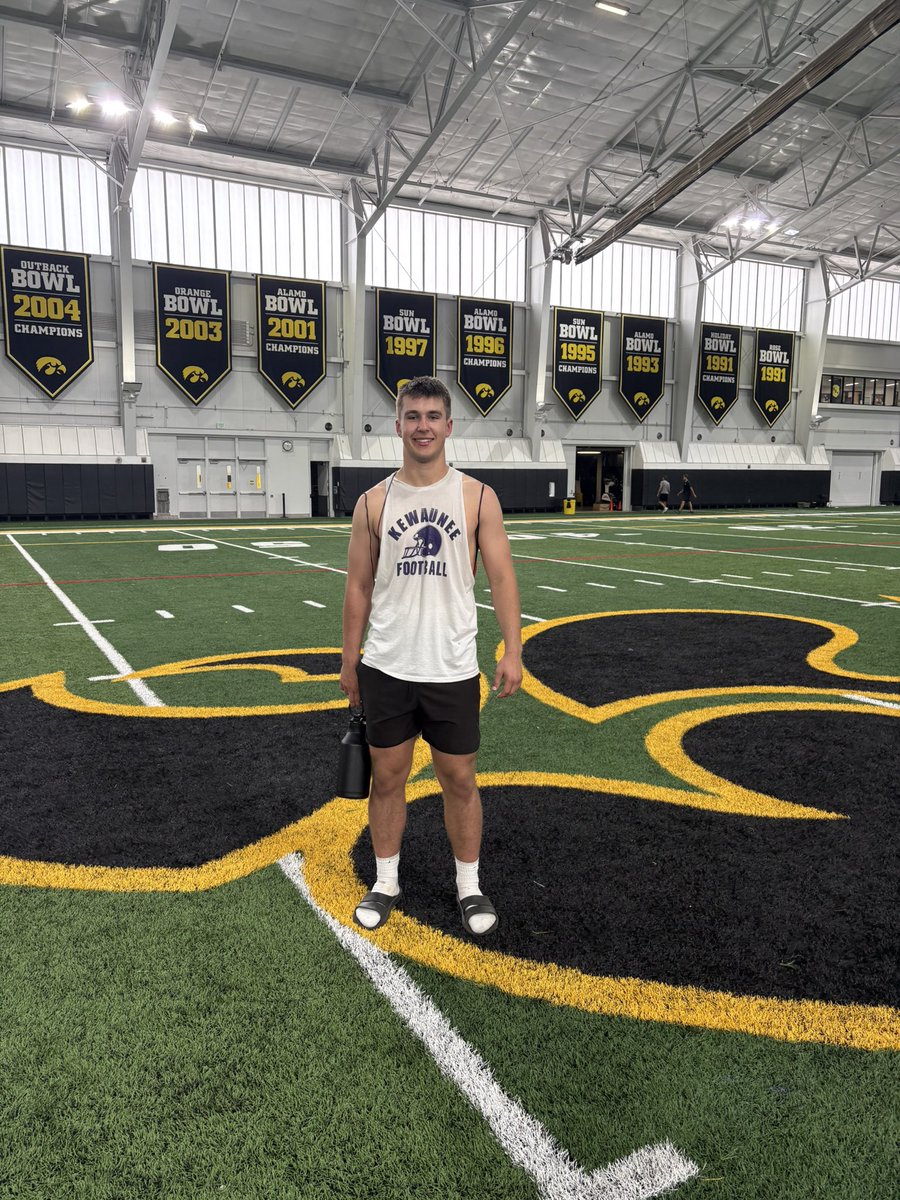 DaneHarrell56's tweet photo. Great experience competing at the University of Iowa today! Learned a lot, competed against great athletes, thank you to the @CoachSWallace for the instruction. Excited to keep working and improving!

@Coach_Christian @KewStormFB @MJ_NFLDraft @PrepRedzoneWI https://t.co/ygzDigRvlZ