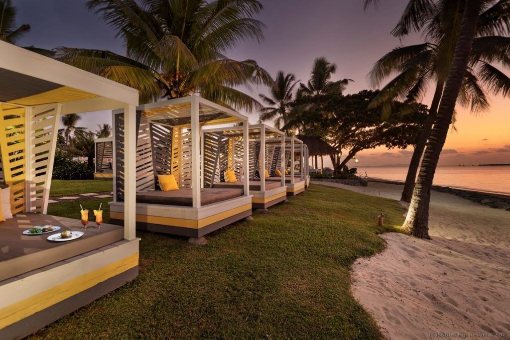 TianaTempleman's tweet photo. Enjoy an adults only stay in Fiji near the airport https://t.co/AZNFJDTyJM https://t.co/iXh2Qlu3uG