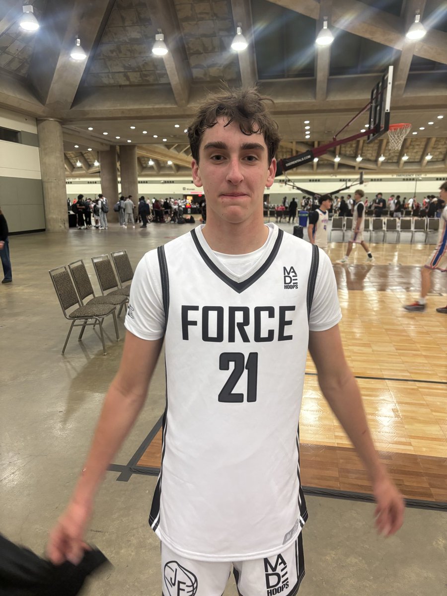 jerseyforce_'s tweet photo. U16 MHC won the @ZeroGravityBB Jersey event today… huge day for the backcourt of @JulianHall2028 (‘28 Elizabeth) &amp; @seanbilo2 (‘28 Manasquan). Kennedy Larned (‘28 Manasquan) continues to defend at a high level &amp; @DionBurtonJr (‘28 Neptune) collected 13R in 2 gms #theforceway https://t.co/jrmSly6KYy