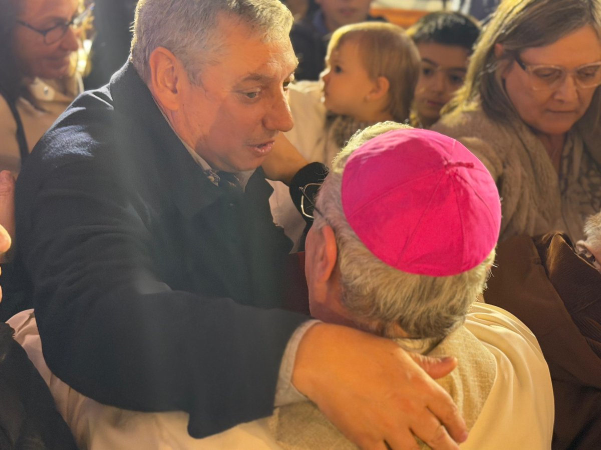 PajaroEnciso's tweet photo. En Ceremonia de celebración episcopal en  nuestras diócesis,  acompañando al nuevo Obispo Alfonso Bauer! https://t.co/SwYpeFYoj5