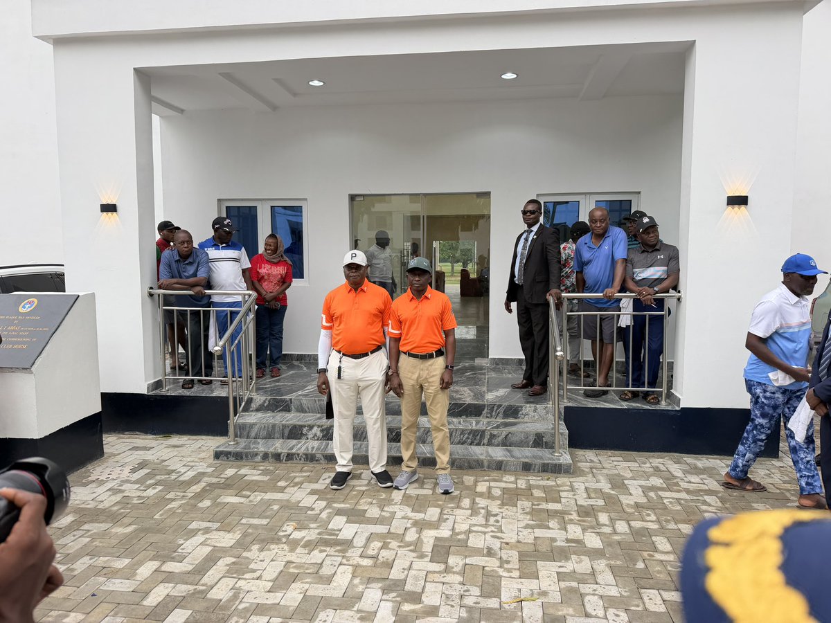 Batigoo01's tweet photo. @NigerianNavy https://t.co/kGZCJG9fjb