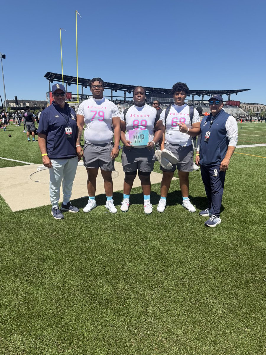 gcfootball's tweet photo. Excited to see these athletes continue to develop, compete, and represent their programs the right way. The future is bright.

#WeAreGC 

@UAFootball https://t.co/cHttxd6Uco