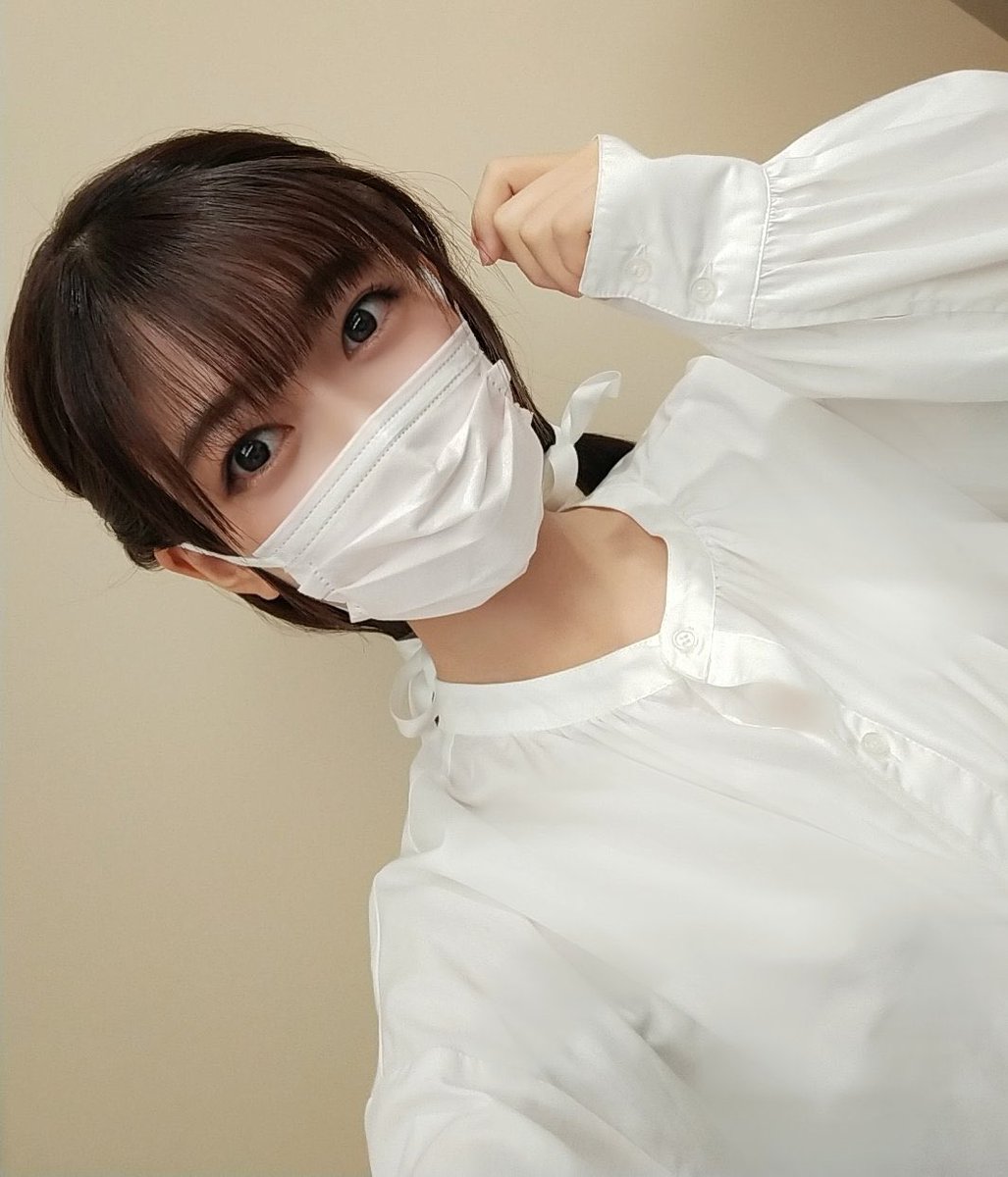 鈴原るる