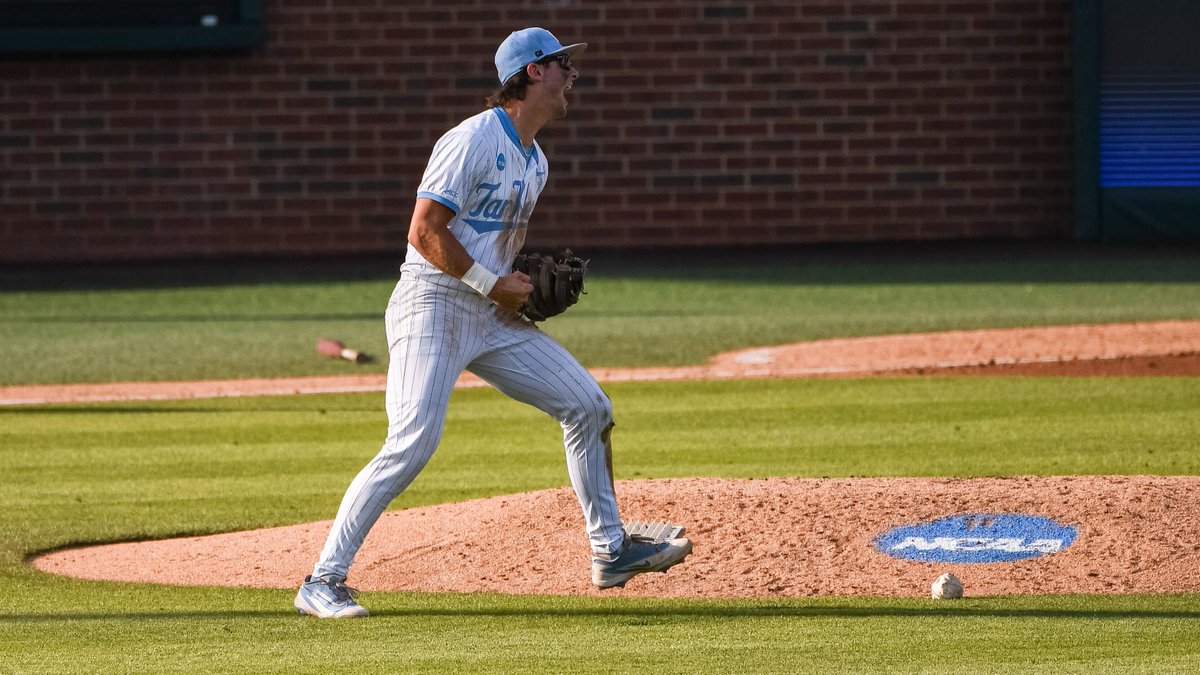 DiamondHeels's tweet photo. Fire us up jake 🗣️ https://t.co/5zWJC3ZdQr