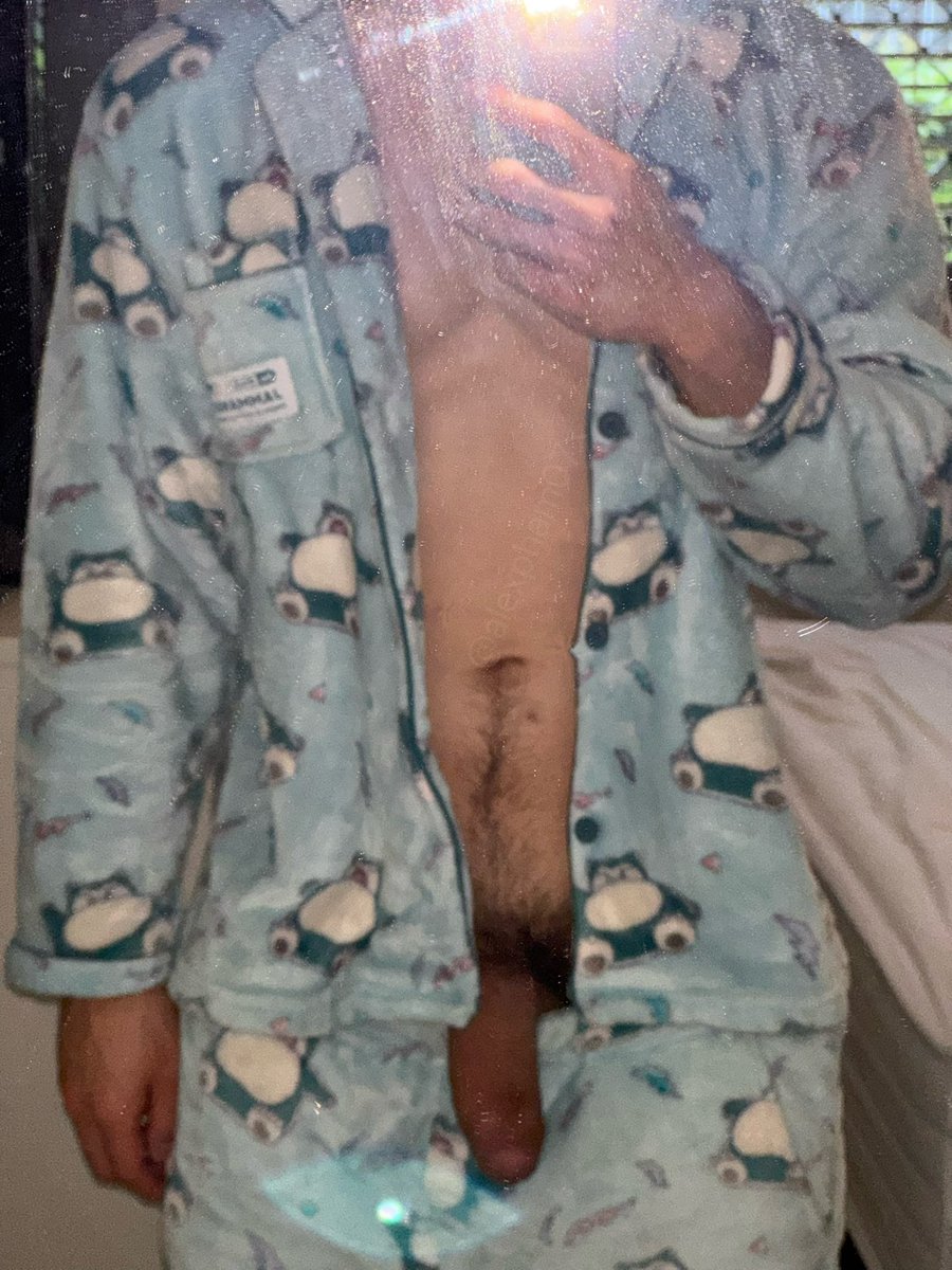 alexpham07x's tweet photo. #nsfw
asian
gay
viet/chinese 🇻🇳🇨🇳
vers
tft anyone? 🎮

rt for mutuals 

#asian #gay #mlm #gayasian #chudai https://t.co/Q3fNzD3Gtr