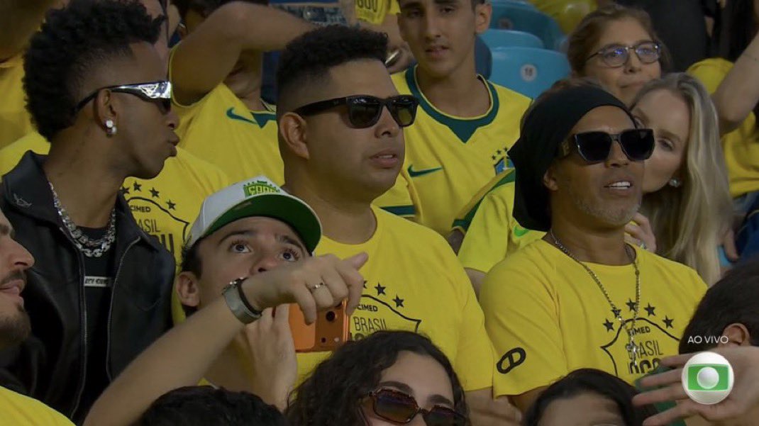 bolhareality's tweet photo. Só no Brasil que existem essas coisas kkkkkk https://t.co/Cwoj63MxR1