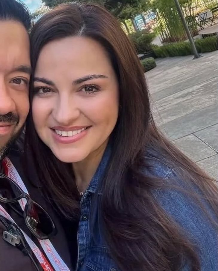 honeymaite's tweet photo. ela está cada dia mais linda https://t.co/JKHcTFk4Nm